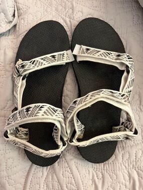 Teva Black Sandals with White Aztec Straps